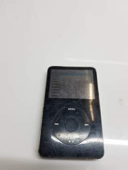 Apple iPod 5th Gen Black 30GB P/R alternative image
