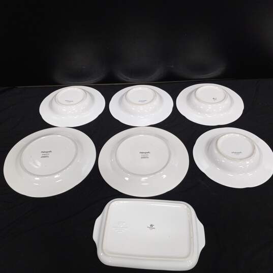 Bundle of Six Pfaltzgraff Plates, Bowls & Platter image number 3