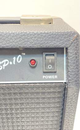 Fender Squier SP-10 Portable Electric Guitar Amplifier alternative image