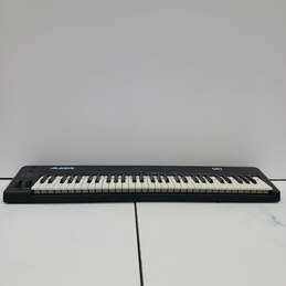Alesis Q61 Electronic Keyboard