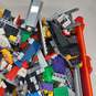 9lbs Lot of Assorted Lego Building Bricks image number 2