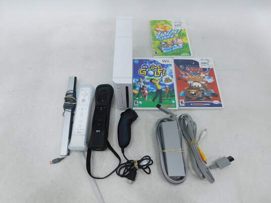 Nintendo Wii w/ 3 Games & 2 Controllers image number 1