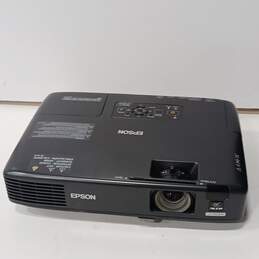 Epson H271A LCD Projector w/ Accessories alternative image