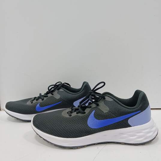 Women's Nike Revolution 6 Running Shoes Sz 10 image number 2