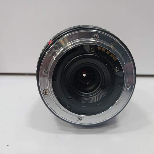 Minolta Dynax 7000i SLR Film Camera w/ Case & Accessories image number 5