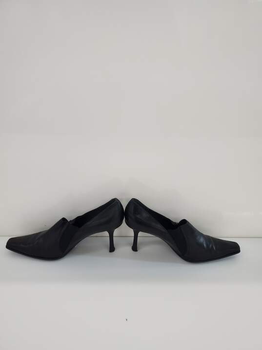 Stuart Weitzman Brown Square Toe heel shoes size-8.5 image number 3