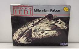 Star Wars Millennium Falcon Model 8917