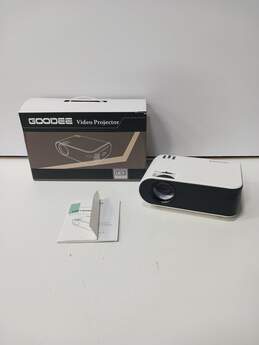 Goodee LED Video Projector IOB