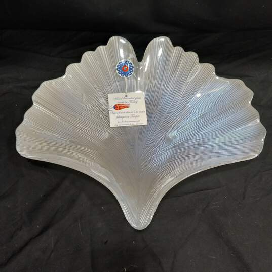 Topkapi Collection Seashell Shaped Glass Decorative Tray image number 1