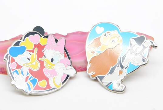 Collectible Disney Tangled Snow White Aurora Romantic Enamel Trading Pins 44.7g image number 4