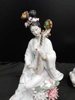 Vintage Set of Four Geisha Figurines alternative image