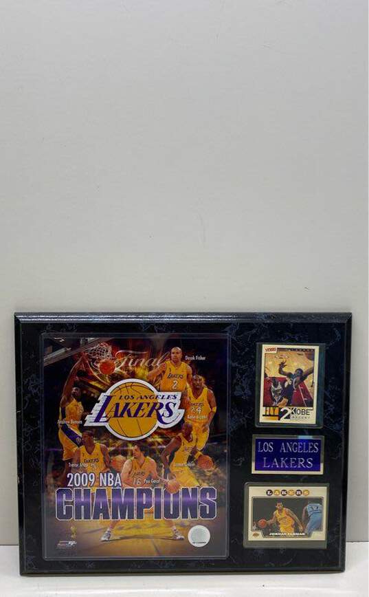 Lot of Assorted L.A. Lakers Collectibles image number 2