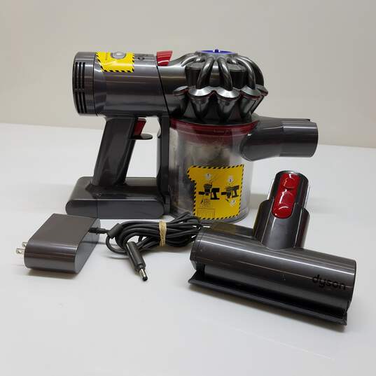 Buy the Dyson V7 Trigger Handheld Vacuum | GoodwillFinds