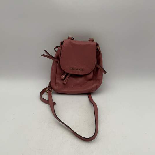 Womens Pink Leather Drawstring Adjustable Strap Inner Pockets Flap Crossbody Bag image number 1