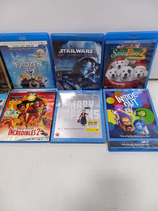 Bundle of 10 Assorted Blu-Ray Movies image number 3