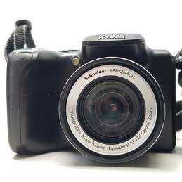 Kodak, Olympus, Fujifilm Digital Camera Lot of 3 alternative image