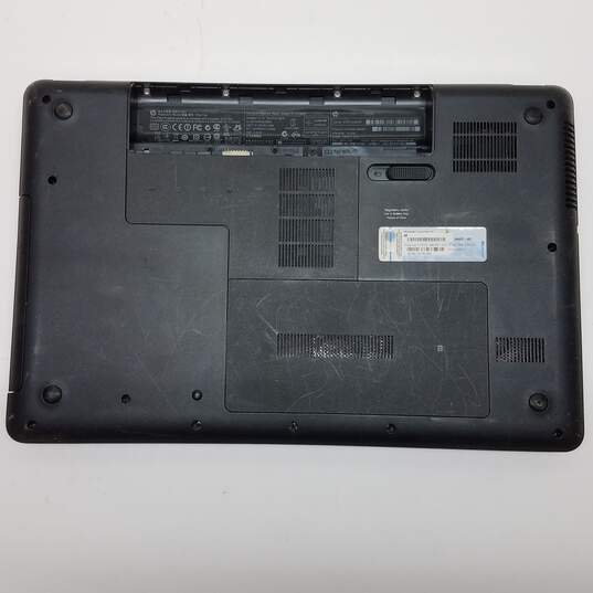 HP 2000 15in Laptop AMD E-350 CPU 3GB RAM 320GB HDD image number 6