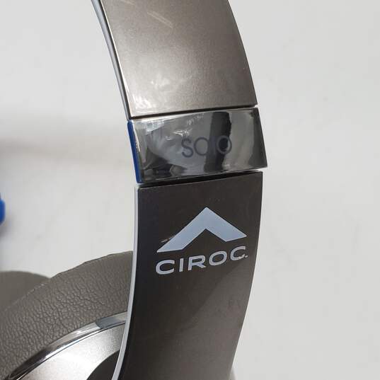 Silver Beats Solo Headphones Ciroc for Parts and Repair image number 5