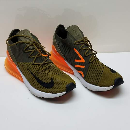 Nike Air Max 270 Flyknit Men's Size 11.5 image number 1