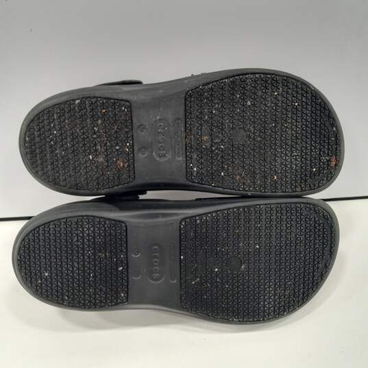 Crocs Black Clog Sandals Men's Size 13 image number 6