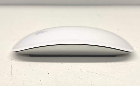 Apple Magic Mouse 2 image number 4