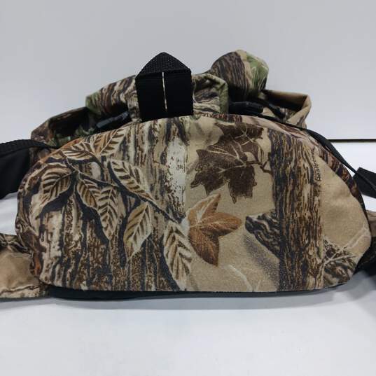 Cabela's Realtree Camo Hunting Backpack image number 3
