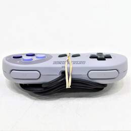 Super Nintendo SNES Classic Edition Controller alternative image