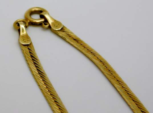 14K Yellow Gold Herringbone Chain Necklace 3.6g image number 3