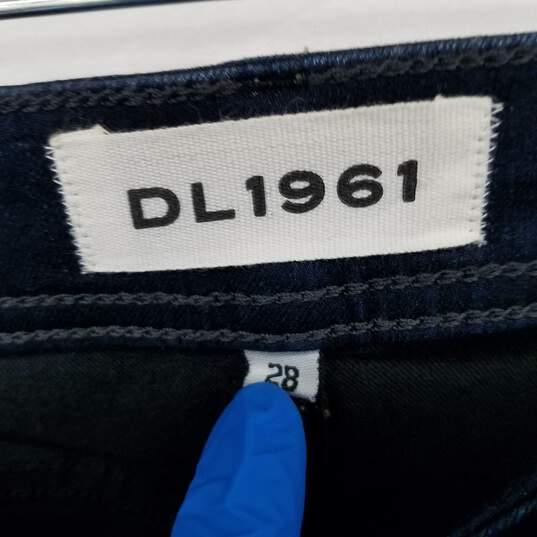 DL1961 Dark Blue Slim Jeans WM Size 28 NWT image number 3