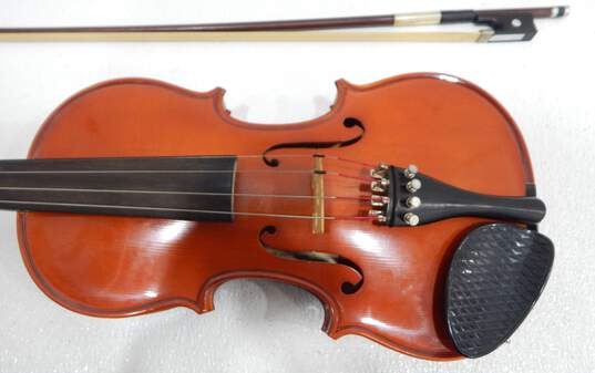 Klaus Mueller Brand Prelude 10ST Model 3/4 Size Student Violin w/ Case and Bow image number 4