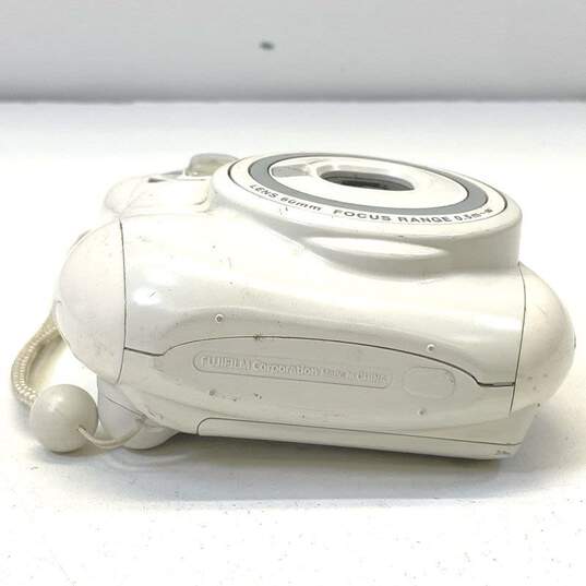 Fujifilm Instax Mini 25 Instant Camera image number 6