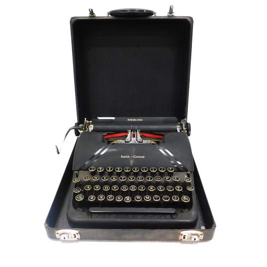 Vintage 1940s Smith Corona Sterling 4A Series Black Portable Manual Typewriter With Case image number 1