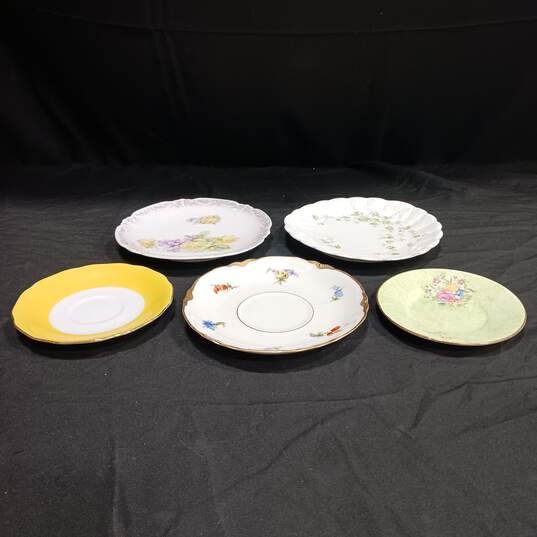 Bundle of 5 Assorted Vintage Porcelain Saucers image number 1