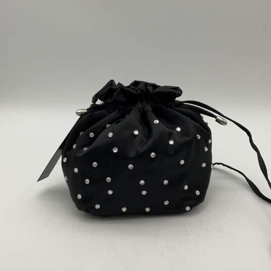Womens Black Inner Pocket Chain Strap Drawstring Fashionable Bucket Bag image number 2