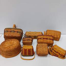 Bundle of 9 Vintage Longaberger Woven Baskets alternative image