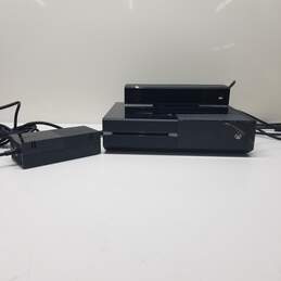 Xbox One Model 1540 500 GB CONSOLE w Kinect Motion Sensor and Power Chord  For P & R