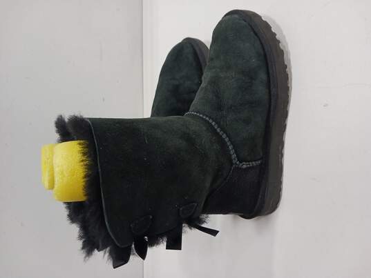 Buy the UGG Boots Size 7 | GoodwillFinds
