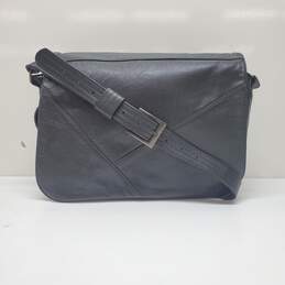 DeSantis Black Leather Gunhide Crossbody Bag Purse 12x9x2"