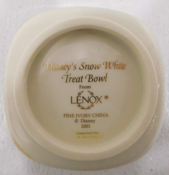 2001 Disney Lenox Snow White Treat Bowl IOB Gold Trim Bone China image number 4