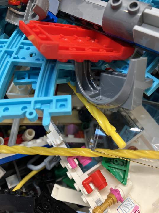 Legos Mixed Lot image number 5