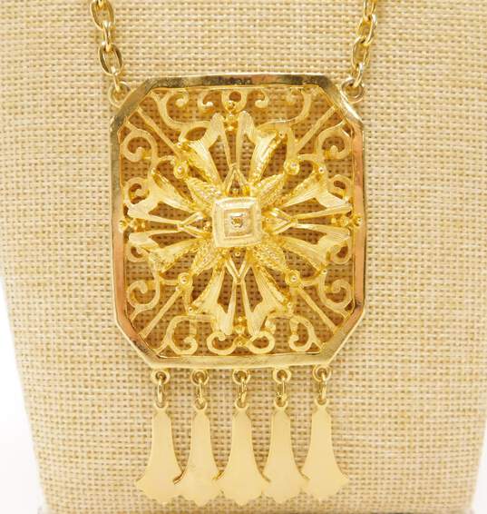 Vintage Lisner Cartouche Gold Tone Cut Out Open Work Pendant Necklace 58.9g image number 4