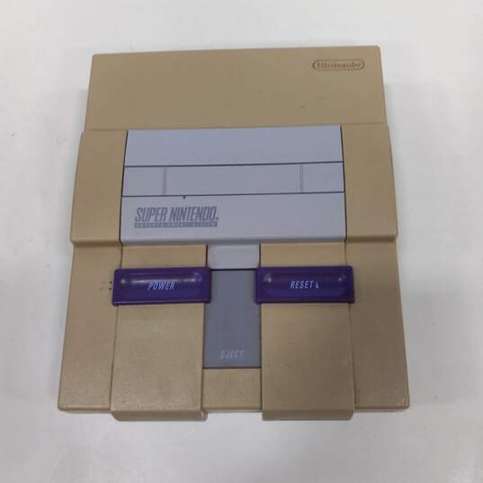 Lot of Vintage Super Nintendo Entertainment System Console with Game/Accessories image number 2