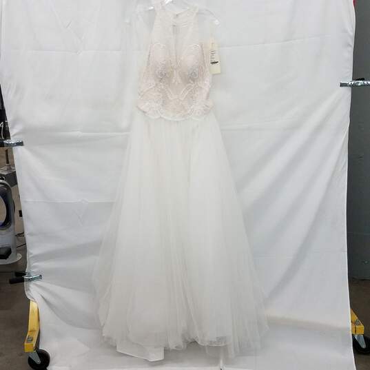 Chic Nostalgia Wedding Dress Lace Size 8 Waist 30in image number 1