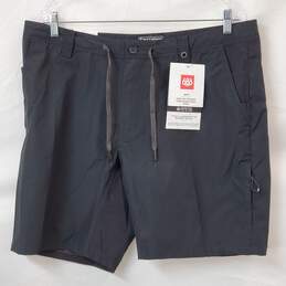 686 Men's Shorts Size 34x9