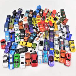 Lot of 75 Assorted Die Cast Toy Cars Matchbox Hot Wheels Maisto +
