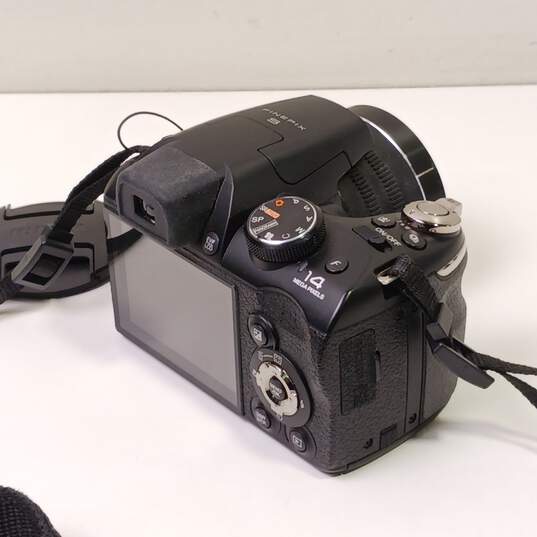 Finepix S4300 Digital Camera image number 3