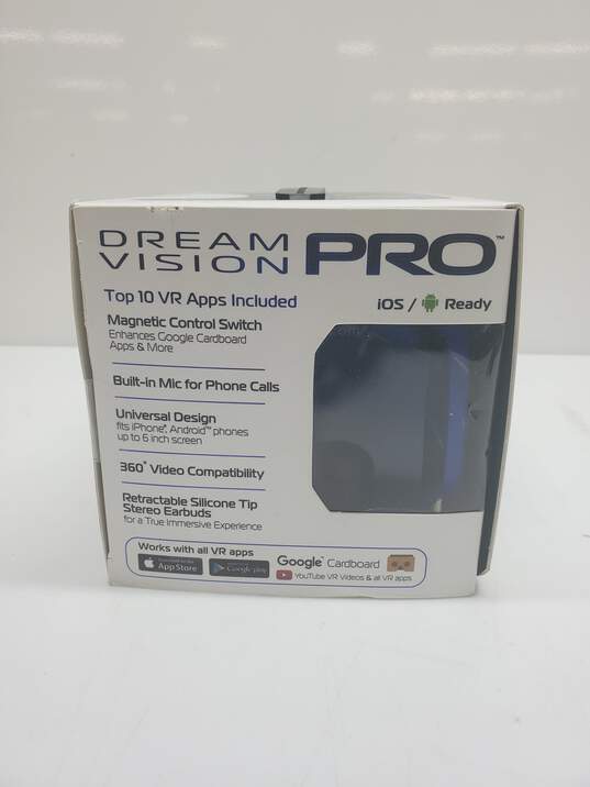 Dream Vision Pro Virtual Reality Smartphone Headset w Earbuds image number 5