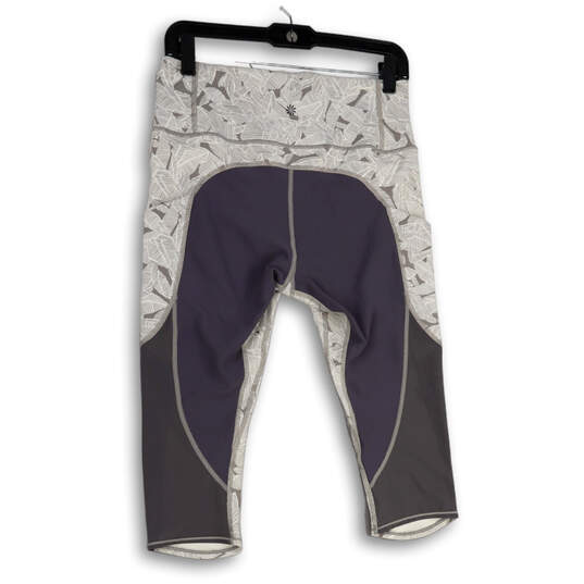 Womens Gray White High Waist Pockets Stretch Pull-On Capri Leggings Size M image number 2