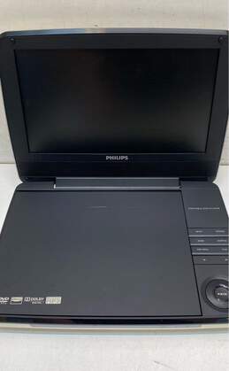 Lot of 2 Philips Philips Portable DVD Player alternative image