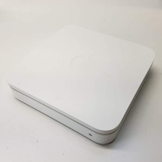 Lot of 2 Apple AirPort Extreme Wireless Router Base Stations image number 3